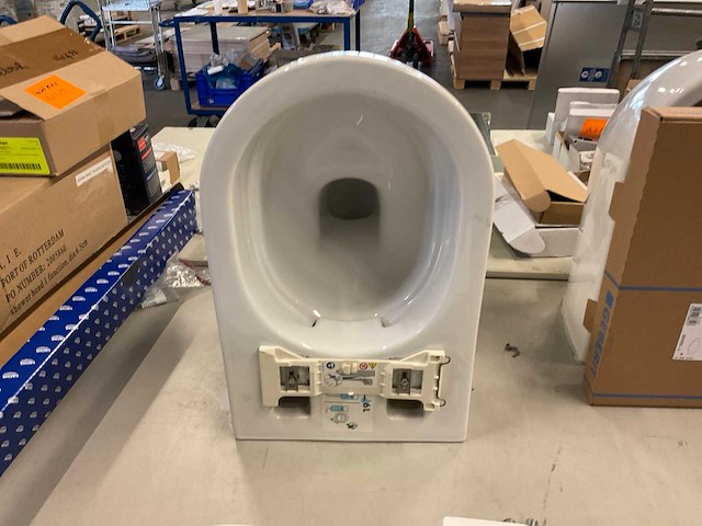 Laufen-geberit cleanet pro x douchetoilet - afbeelding 2 van  7