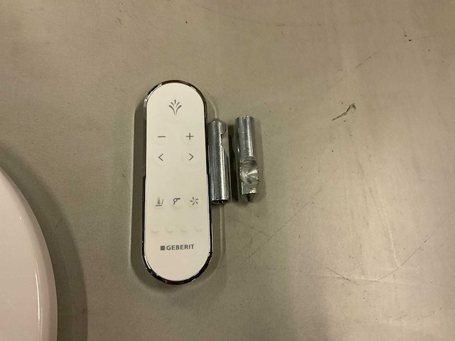 Laufen-geberit cleanet pro x douchetoilet - afbeelding 7 van  7