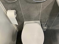 Laufen / hansgröhe badkamer opstelling - afbeelding 11 van  11