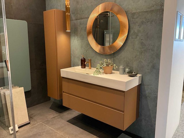 Laufen kartell badmeubel met kolomkast - afbeelding 3 van  10