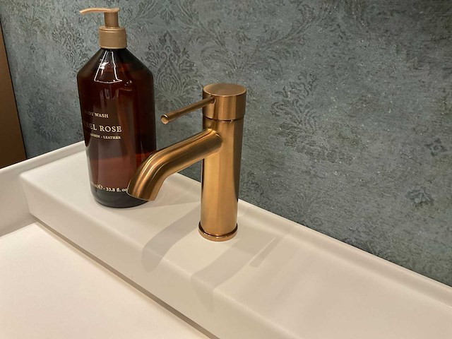 Laufen kartell badmeubel met kolomkast - afbeelding 9 van  10