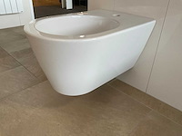 Laufen kartell wandcloset & bidet - afbeelding 6 van  7