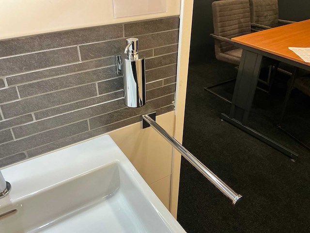 Laufen living city wastafelopstelling - afbeelding 6 van  7