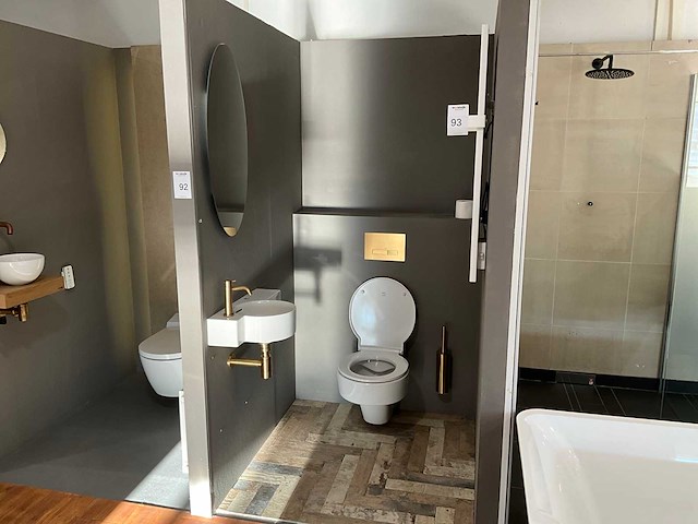 Laufen val toiletcombinatie - afbeelding 1 van  10