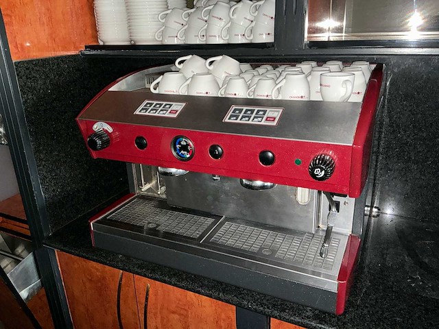 Laurentis sae 2 professionele espressomachine + professionele espressomolen - afbeelding 5 van  12