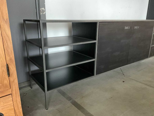 Laurren dressoir - afbeelding 4 van  12