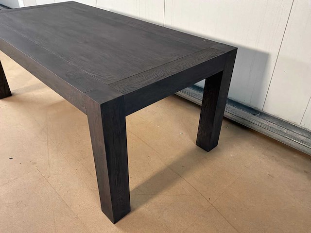 Laurrens eetkamertafel - afbeelding 9 van  12