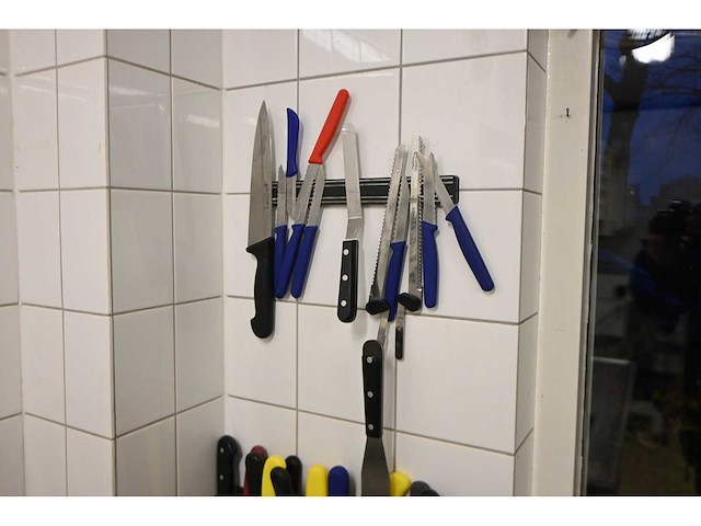 Lauterjung, sabatier, etc. bakker messenset met ophangbeugel (2x) - afbeelding 3 van  3