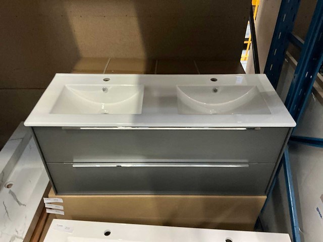 Lavabo badmeubelset - afbeelding 2 van  4