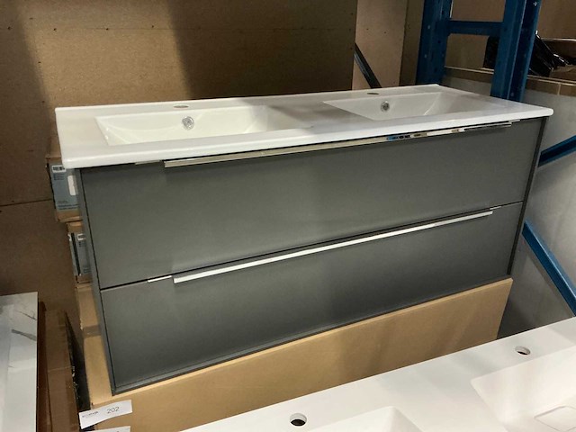 Lavabo badmeubelset - afbeelding 1 van  4