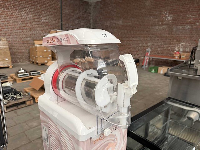 Lavazza - tafelmodel gekoelde drank- en dessertmachine - afbeelding 2 van  9