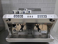 Lavazza - wega io 2 groeps - koffie- & espressomachine - afbeelding 4 van  8