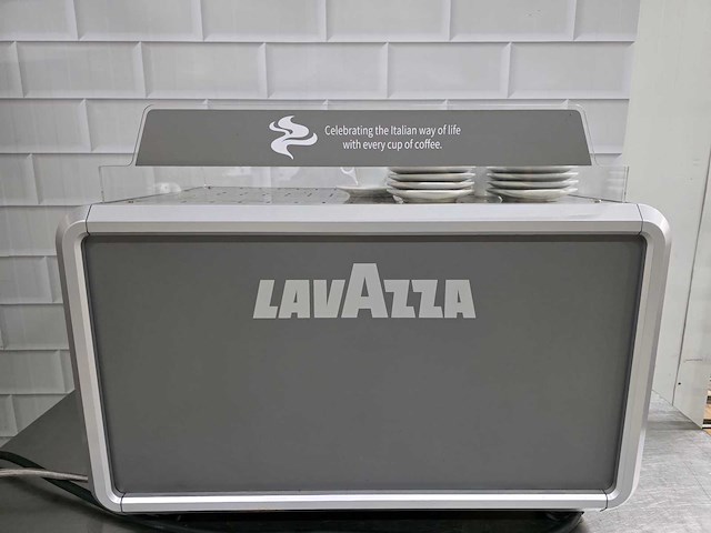 Lavazza - wega io 2 groeps - koffie- & espressomachine - afbeelding 7 van  8