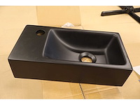 Lavigo - stretto 2.0 / nantes / person (1563415) - - fonteinwastafel rechthoek - afbeelding 3 van  7