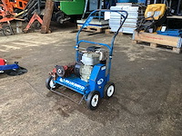 Lawn comber verticuteermachine - afbeelding 1 van  6