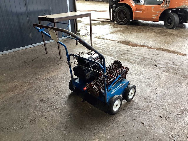 Lawn comber verticuteermachine - afbeelding 3 van  6