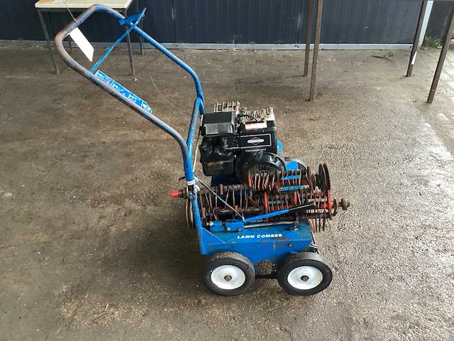 Lawn comber verticuteermachine - afbeelding 6 van  6