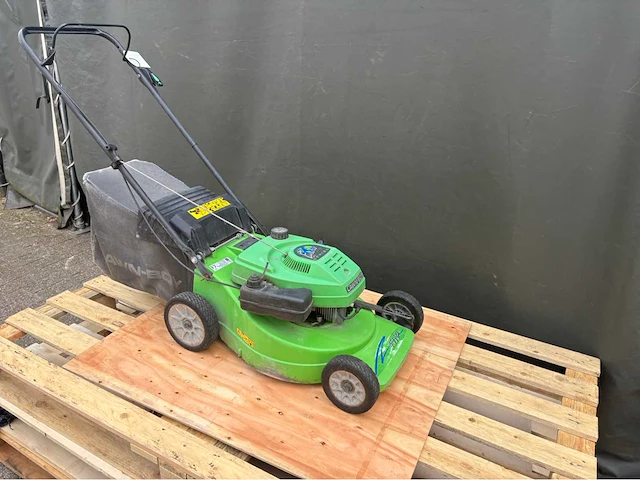 Lawnboy 450vp grasmaaier - afbeelding 1 van  2