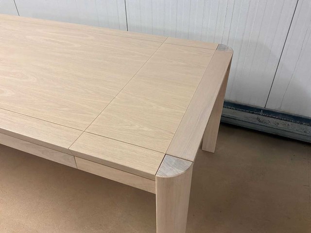 Lawrence uitschuifbare eetkamertafel - afbeelding 7 van  13