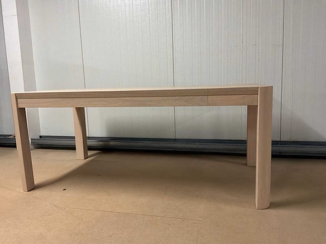 Lawrence uitschuifbare eetkamertafel - afbeelding 3 van  13