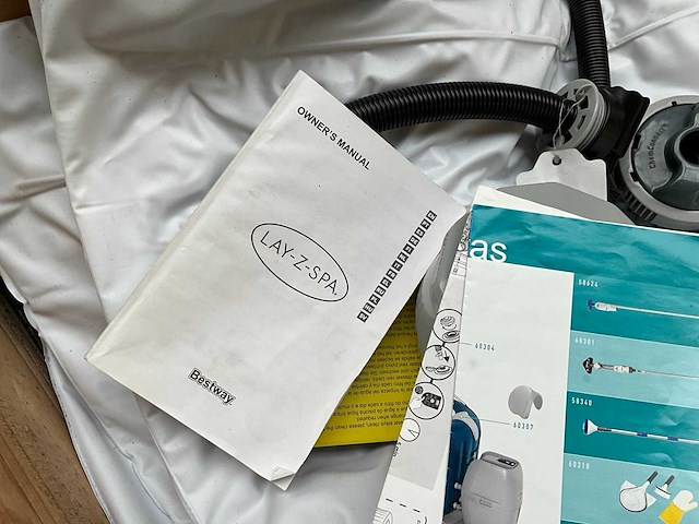 Lay-z bahamas bubbelbad - afbeelding 4 van  5