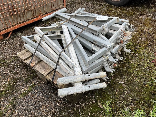 Layher 073 consoles (16x) - afbeelding 2 van  2