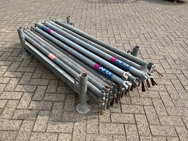 Layher allround ligger en tussenligger 1.57m (32x) - afbeelding 4 van  4