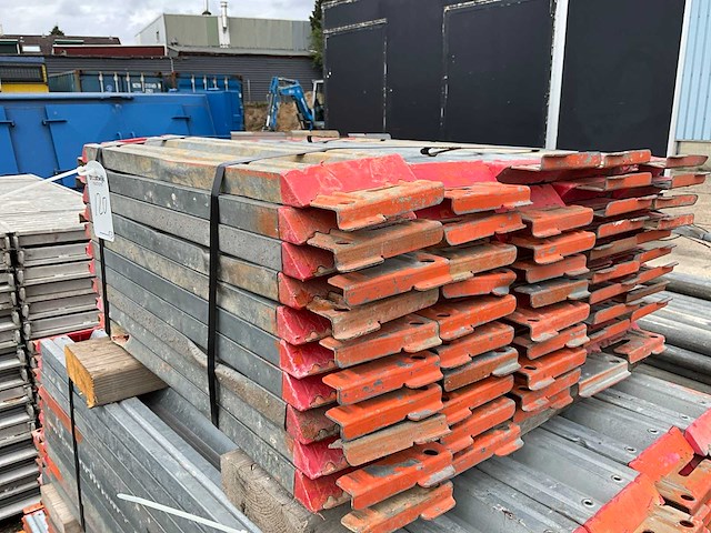 Layher allround steiger kantplank (50x) - afbeelding 1 van  1