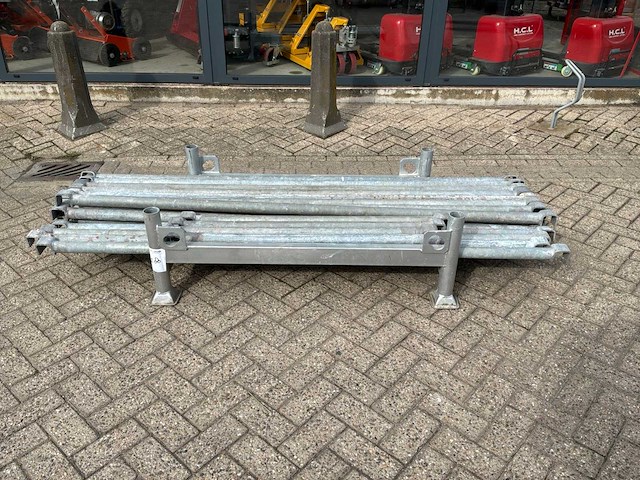 Layher allround tussenligger 2.07m (20x) - afbeelding 1 van  3