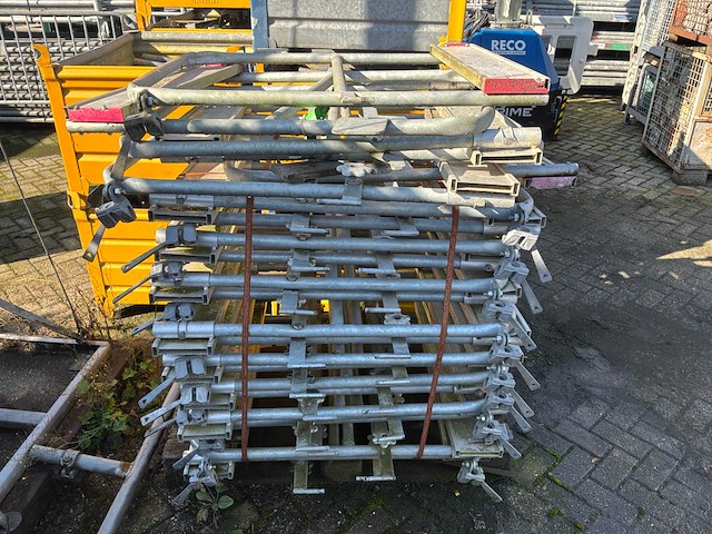 Layher aluminium looppoort - afbeelding 2 van  4