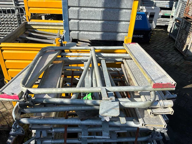 Layher aluminium looppoort - afbeelding 2 van  4