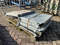 Layher console hoekvlonder (6x) - afbeelding 1 van  3