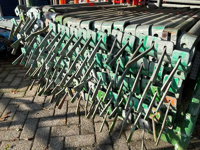 Layher hulpkorteling (1,09 m) (600x) - afbeelding 1 van  4