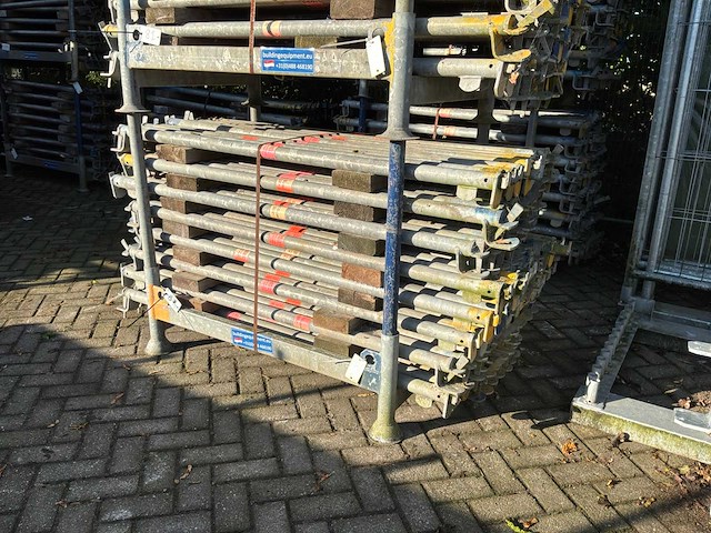 Layher hulpkorteling verlengd (1,57 m) (320x) - afbeelding 1 van  4