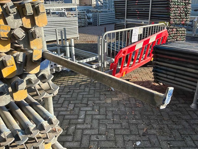 Layher hulpkorteling verlengd (1,57 m) (320x) - afbeelding 3 van  4