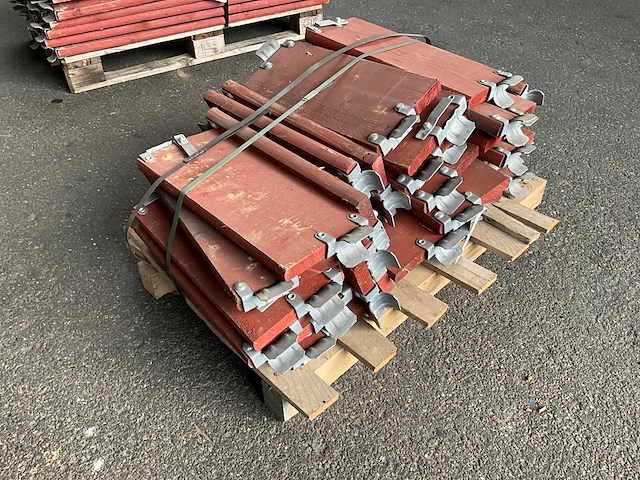 Layher kantplank (30x) - afbeelding 1 van  2