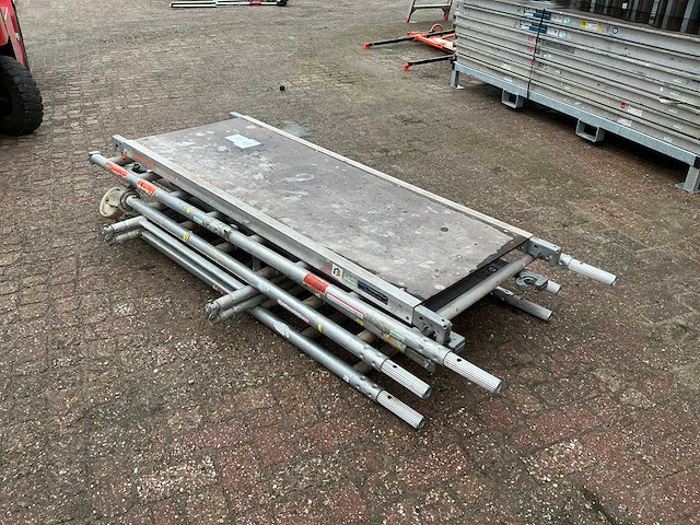 Layher rolsteiger - afbeelding 4 van  4