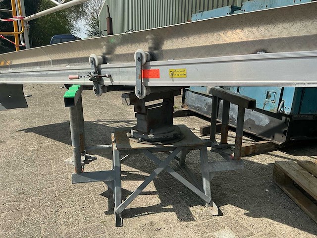 Layher roterende loopbrug werkbruggen en console - afbeelding 10 van  13