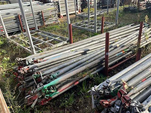 Layher steigerbuis diagonaal 207x200 en 257x200 - afbeelding 1 van  6