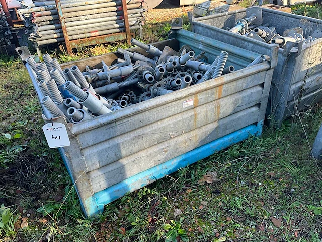 Layher steigervoetstuk - afbeelding 1 van  6