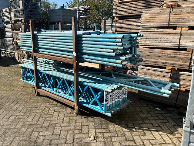 Layher tralieligger (30x) - afbeelding 1 van  3