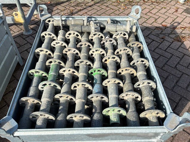Layher voetstuk (200x) - afbeelding 2 van  3