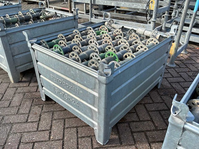 Layher voetstuk (200x) - afbeelding 1 van  3