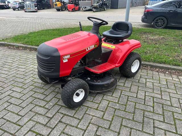 Lazer - 1157 - zitmaaier - afbeelding 1 van  6