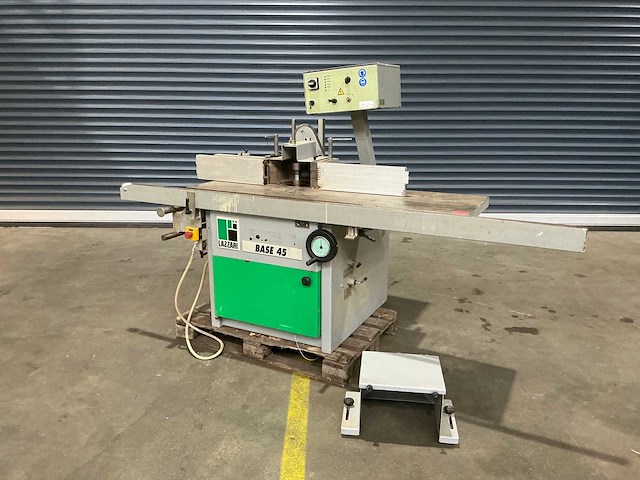Lazzari - 2000 - base 45 - tafel- en spilfreesmachine - afbeelding 2 van  9