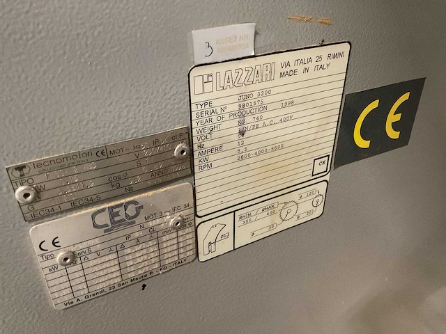 Lazzari juno 3200 formaatzaagmachine - afbeelding 6 van  9