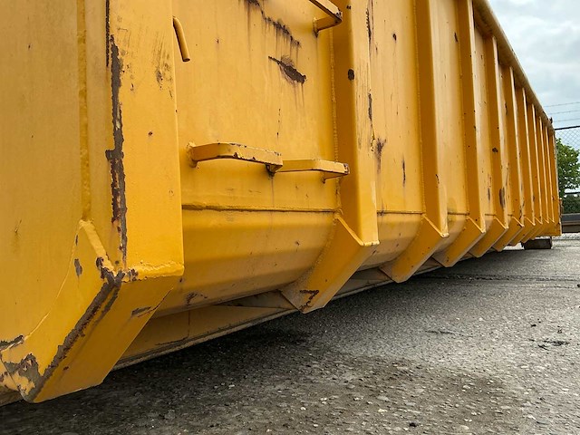 Lba haakarm afzetcontainer - afbeelding 10 van  19
