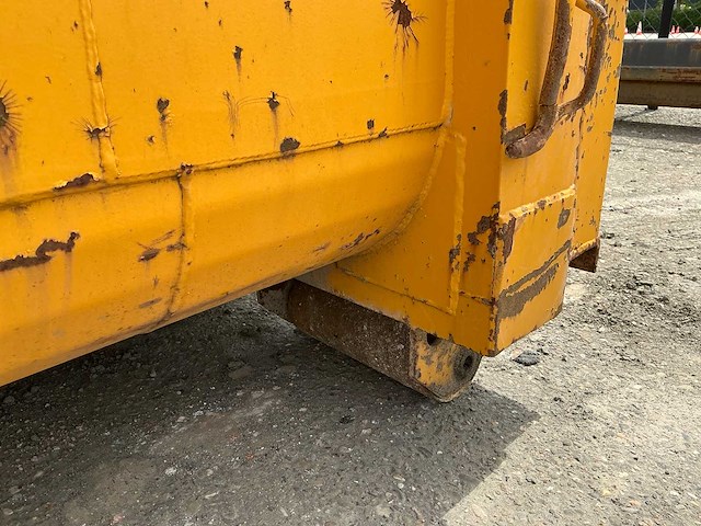 Lba haakarm afzetcontainer - afbeelding 12 van  19