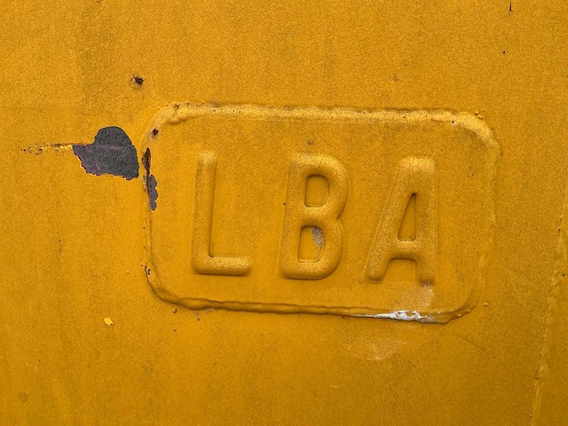 Lba haakarm afzetcontainer - afbeelding 13 van  20