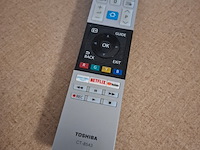Lcd tv toshiba, 49v5883dg - afbeelding 2 van  3